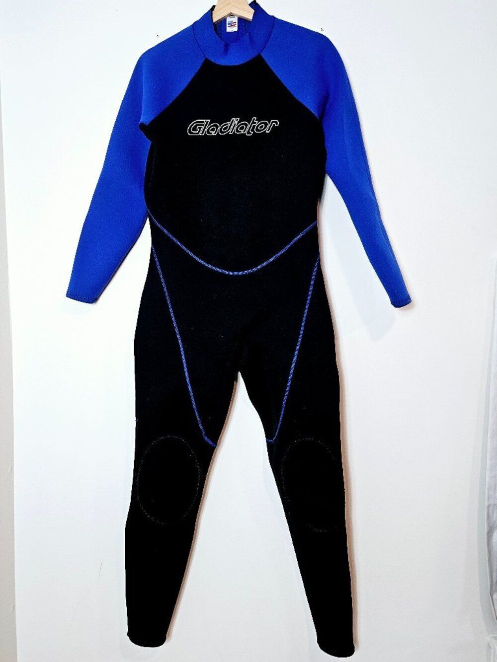 Title: Gladiator Full Length Wetsuit Unisex Black & Blue Neoprene Water Sports L